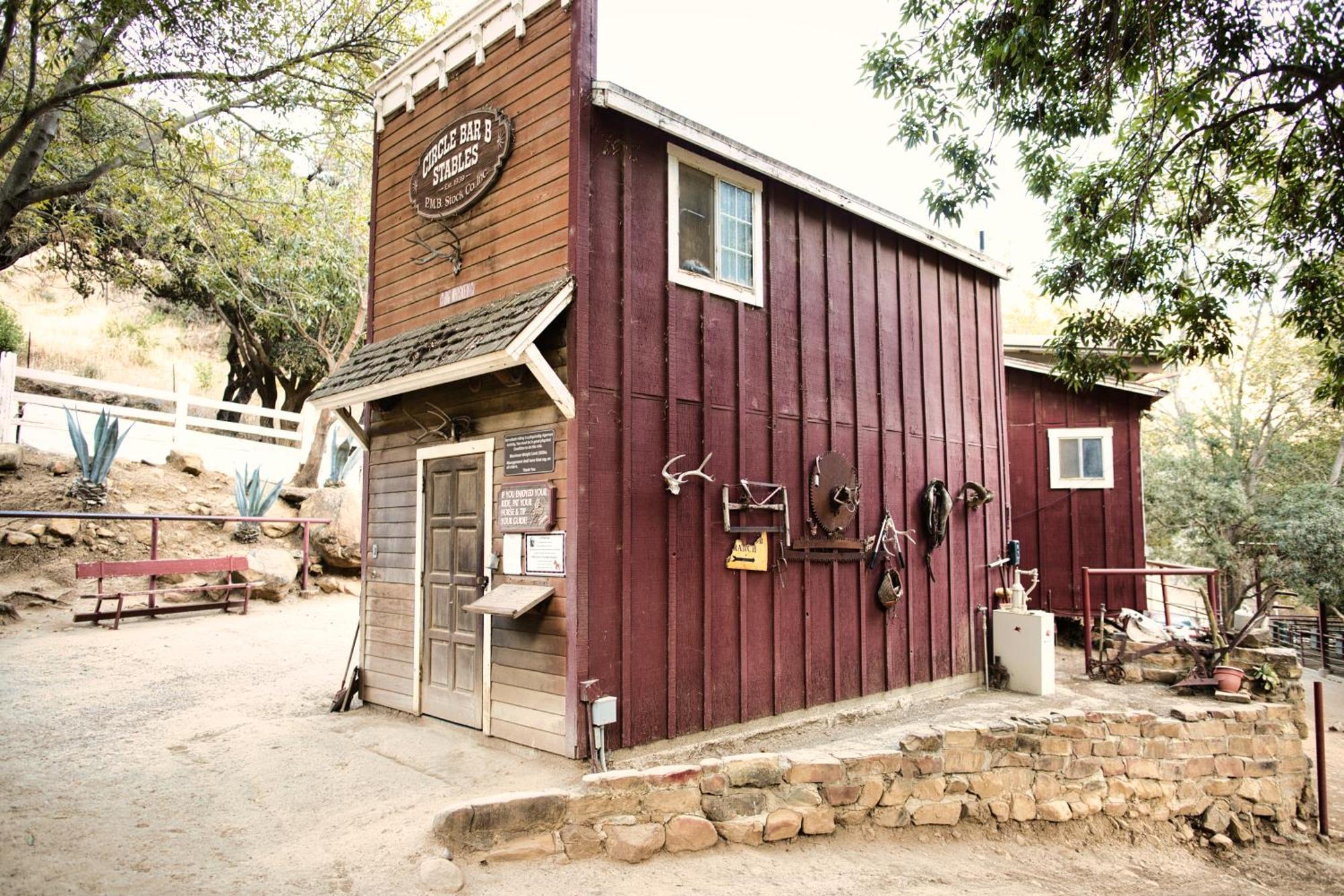 Hotel Circle Bar B Guest Ranch Capitan Zewnętrze zdjęcie